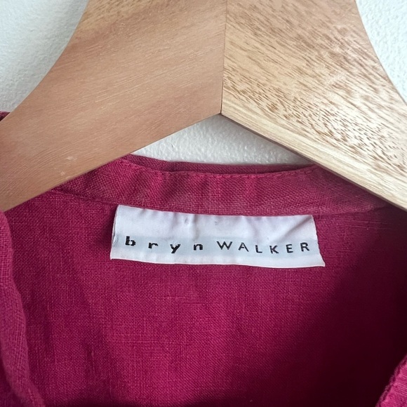 Bryn Walker Magenta Pink Short Sleeve Button Down Top - Picture 5 of 5